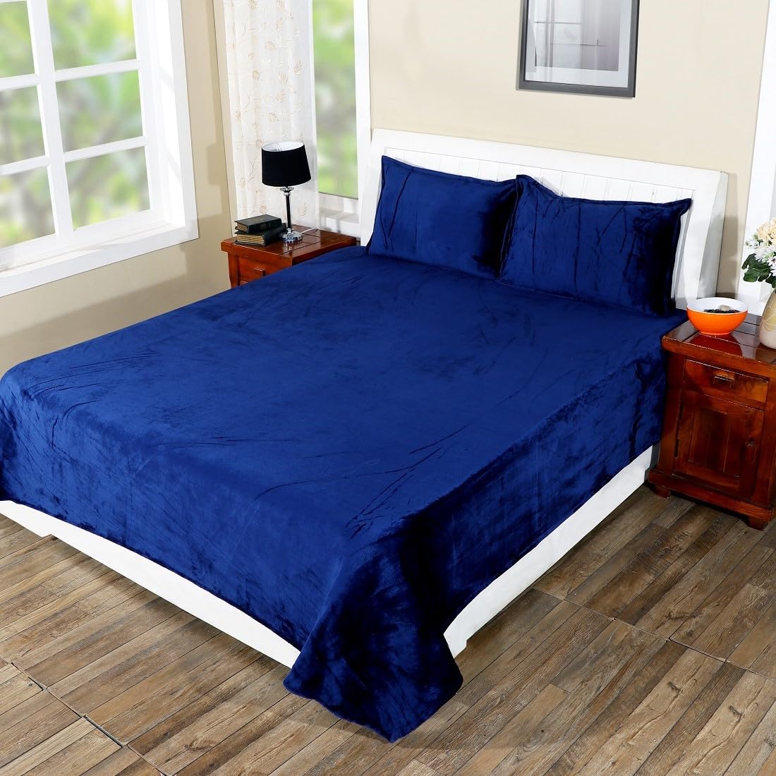 Winter Warm King Size Flat Double Bedsheet With 2 Pillow Cover (Blue)