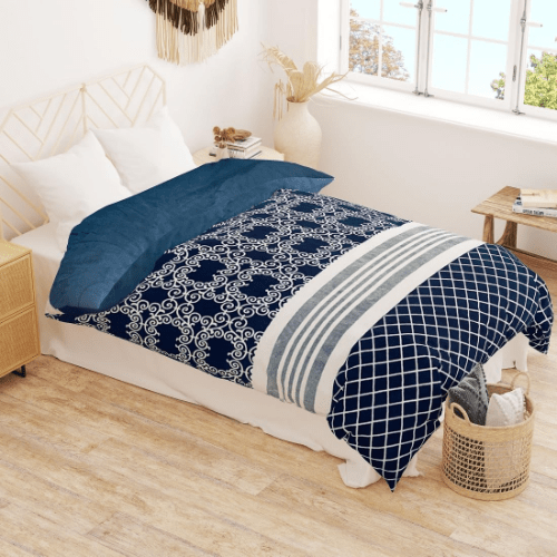 Winter Microfiber Flannel Reversible Double Bed Printed AC Comforter (Blue)